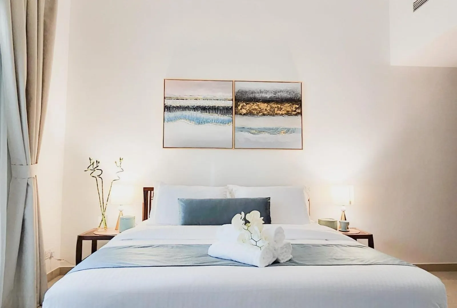 Contatos de Dubai Marina,Jbr -Luxurious 2 Bedroom King Suite